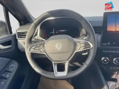 Photo 11 Renault Clio  1.6 E-Tech 145ch full hybrid Techno - 25