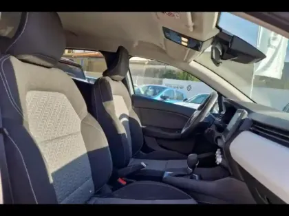 Photo 9 Renault Clio  1.6 E-Tech hybride 145ch Evolution