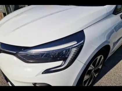 Photo 14 Renault Clio  1.6 E-Tech hybride 145ch Evolution