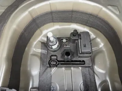 Photo 4 Volkswagen Taigo  1.0 TSI 110ch R-Line DSG7