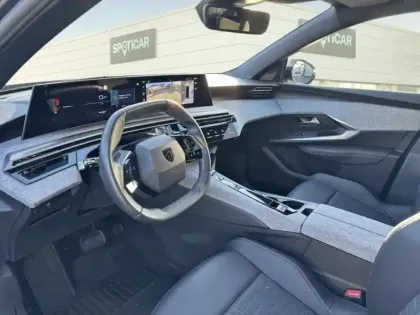 Photo 7 Peugeot 3008  1.2 Hybrid 136ch Allure e-DCS6