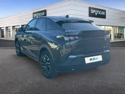 Photo 6 Peugeot 3008  1.2 Hybrid 136ch Allure e-DCS6