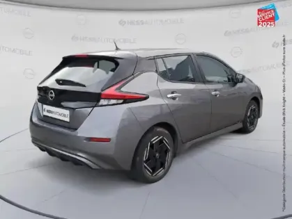 Photo 5 Nissan Leaf  150ch 40kWh Acenta 22 Camera