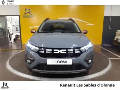 Photo 8 Dacia Jogger  1.6 hybrid 140ch Extreme+ 7 places -24