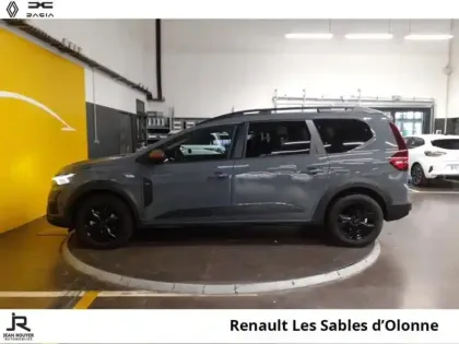 Photo 9 Dacia Jogger  1.6 hybrid 140ch Extreme+ 7 places -24