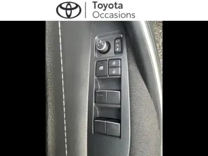 Photo 12 Toyota Corolla  1.8 140ch Dynamic MY24