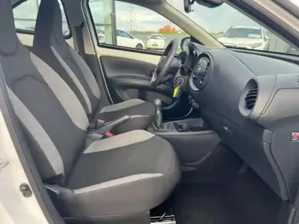 Photo 11 Toyota Aygo  X 1.0 VVT-i 72ch Active MY23