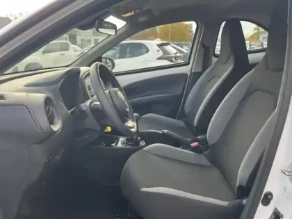 Photo 8 Toyota Aygo  X 1.0 VVT-i 72ch Active MY23