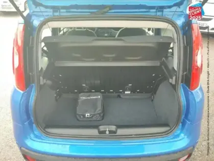 Photo 13 Fiat Panda  Classic 1.0 70ch BSG S&S Icône Step 2