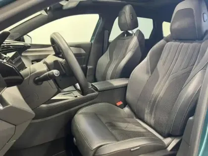 Photo 8 Peugeot 308  Plug-In Hybrid 225ch GT e-EAT8