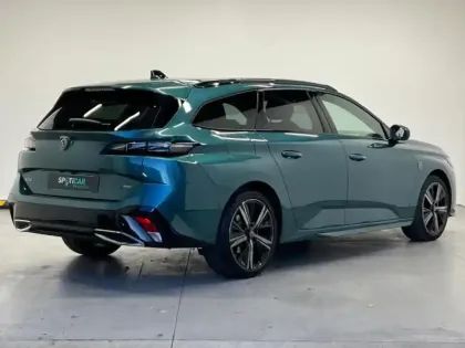 Photo 2 Peugeot 308  Plug-In Hybrid 225ch GT e-EAT8