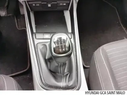 Photo 8 Hyundai I20  1.0 T-GDi 100ch Hybrid Creative