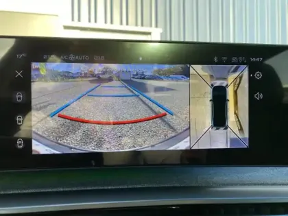 Photo 14 Peugeot 3008  1.2 Hybrid 145ch GT e-DCS6