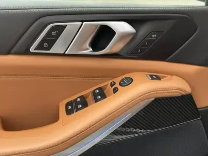 Photo 7 BMW X5  xDrive50e 489ch M Sport