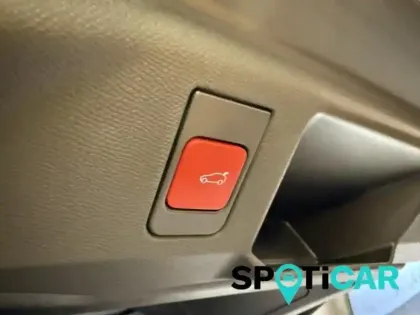 Photo 7 Peugeot 5008  Hybrid 136ch GT e-DCS6