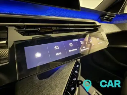 Photo 14 Peugeot 5008  Hybrid 136ch GT e-DCS6