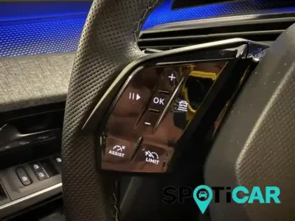 Photo 11 Peugeot 5008  Hybrid 136ch GT e-DCS6