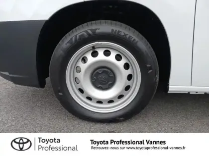 Photo 14 Toyota Proace  CITY Medium 130 D-4D Start BVA MC24