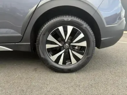 Photo 4 Volkswagen Taigo  1.0 TSI 110ch Life Business