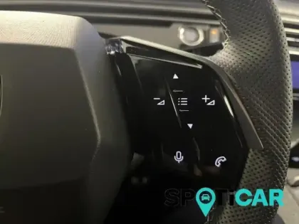 Photo 13 Peugeot 3008  1.2 Hybrid 145ch GT e-DCS6