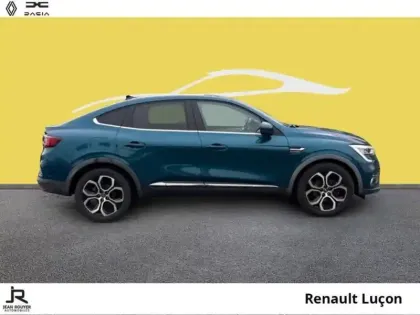 Photo 27 Renault Arkana  1.6 E-Tech hybride 145ch -21B Intens