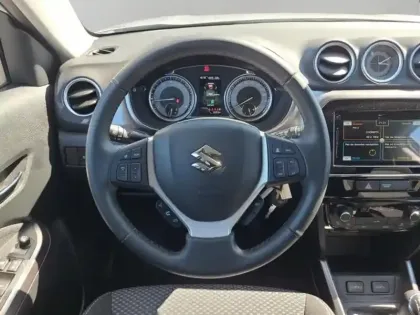 Photo 11 Suzuki Vitara  1.4 Boosterjet Hybrid 129ch Privilège Allgrip