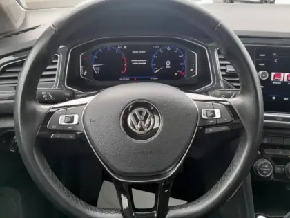 Photo 11 Volkswagen T-roc  1.5 TSI EVO 150ch Carat