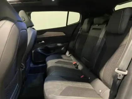 Photo 10 Peugeot 408  Hybrid 145ch GT e-DCS6