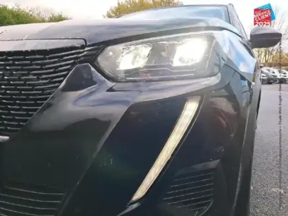 Photo 12 Peugeot 2008  1.2 PureTech 100ch S/S Style GPS Radar AR Carplay