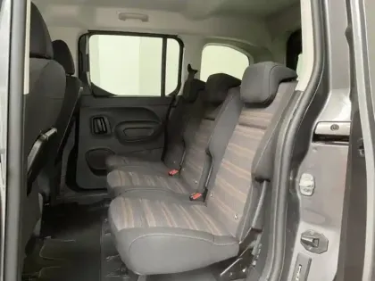 Photo 11 Opel Combo  Life L1H1 1.2 130 Elegance BVA8 / Carplay / 18500km