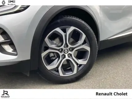 Photo 7 Renault Captur  1.6 E-Tech hybride rechargeable 160ch Intens -21