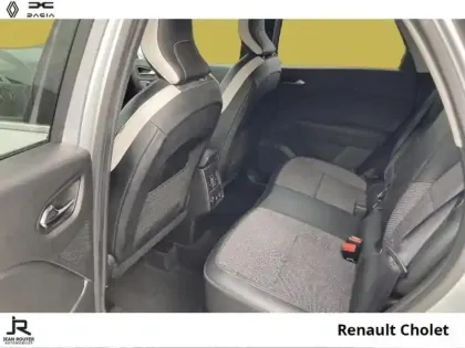Photo 3 Renault Captur  1.6 E-Tech hybride rechargeable 160ch Intens -21