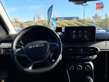 Photo 14 Dacia Jogger  1.0 ECO-G 100ch Extreme 7 places