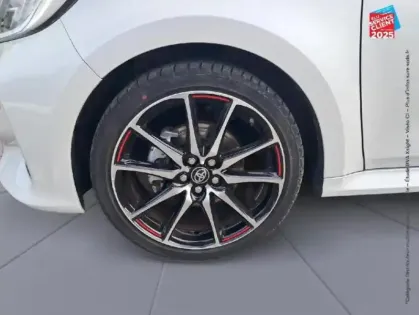 Photo 9 Toyota Yaris  116h GR Sport 5p MY22 Sieges chauf GPS Camera