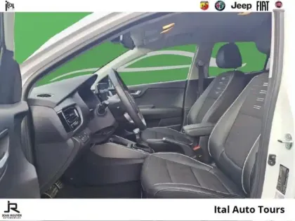 Photo 8 Kia Stonic  1.0 T-GDi 120ch MHEV GT Line Premium DCT7/1ère MAIN