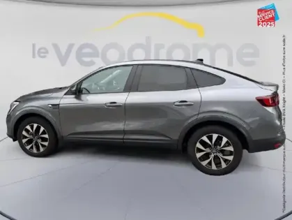 Photo 8 Renault Arkana  1.3 TCe 140ch FAP Business EDC GPS Radar AV/AR