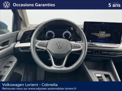 Photo 12 Volkswagen Golf  1.5 eHybrid 204ch VW Edition DSG6