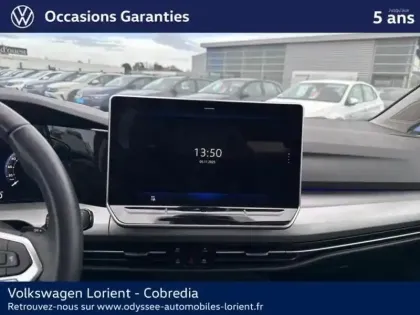 Photo 10 Volkswagen Golf  1.5 eHybrid 204ch VW Edition DSG6