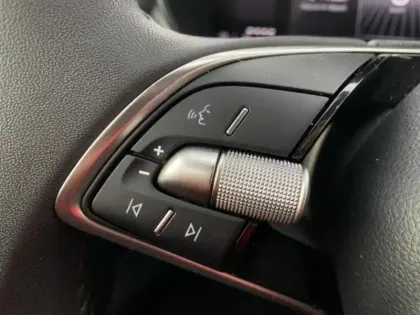 Photo 13 Skoda Fabia  1.0 TSI Evo2 95ch Selection