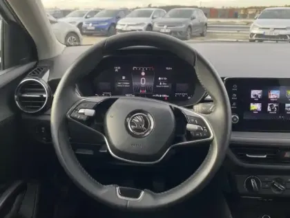 Photo 12 Skoda Fabia  1.0 TSI Evo2 95ch Selection