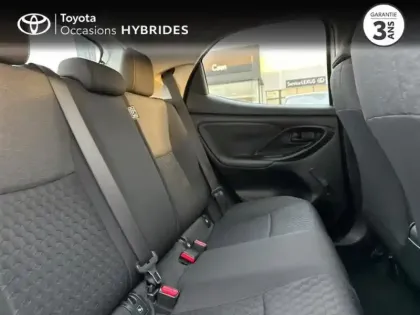 Photo 12 Toyota Yaris  116h Dynamic 5p MY22