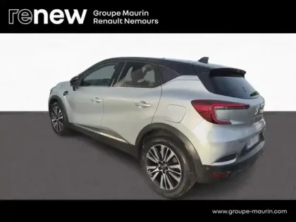 Photo 6 Renault Captur  1.6 E-Tech hybride rechargeable 160ch Initiale Paris -21