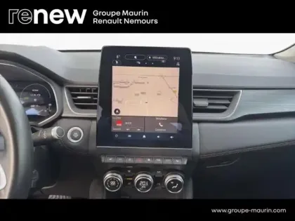 Photo 10 Renault Captur  1.6 E-Tech hybride rechargeable 160ch Initiale Paris -21