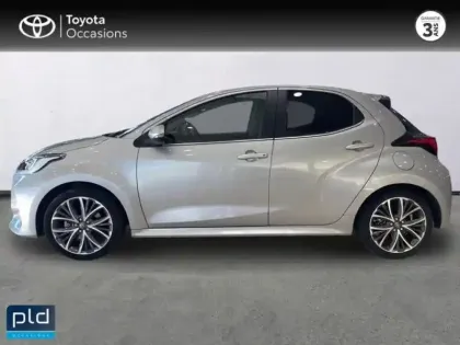 Photo 3 Toyota Yaris  116h Iconic 5p