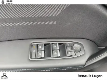 Photo 13 Renault Symbioz  1.6 E-Tech full hybrid 145ch esprit Alpine - 25