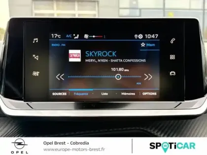 Photo 10 Peugeot 208  1.2 PureTech 75ch S&S Style