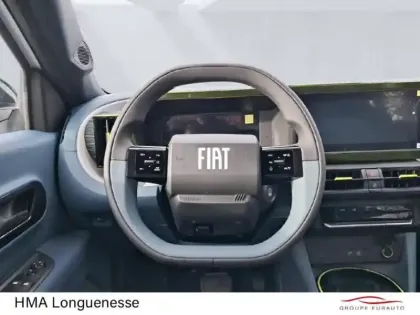 Photo 8 Fiat Grande Panda  1.2 Hybrid Turbo 110ch Icône eDCT6