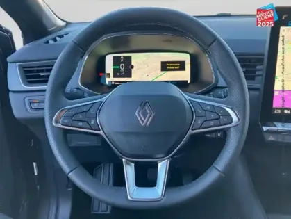 Photo 11 Renault Captur  1.8 E-Tech full hybrid 160ch Techno - 25