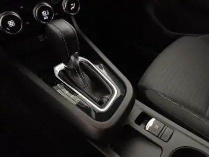 Photo 8 Renault Arkana  1.3 TCe mild hybrid 140ch Evolution EDC -22