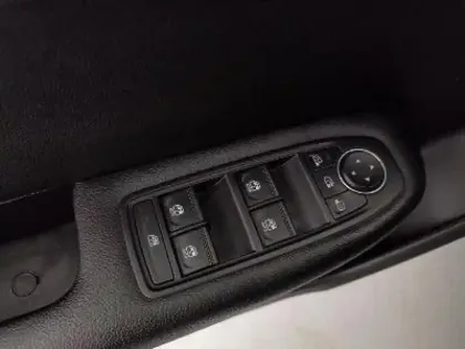 Photo 12 Renault Arkana  1.3 TCe mild hybrid 140ch Evolution EDC -22